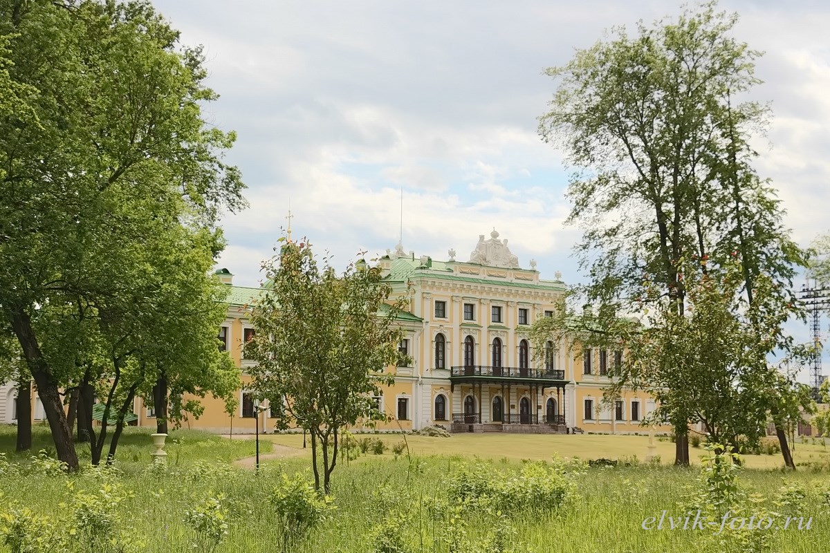 Путевой дворец торжок фото